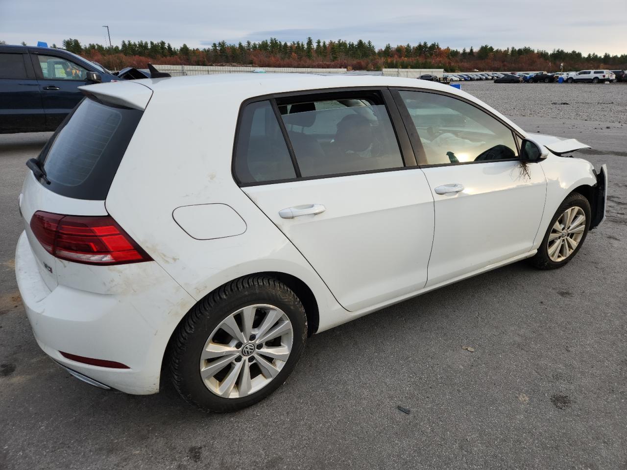 2018 Volkswagen Golf S - Image 3