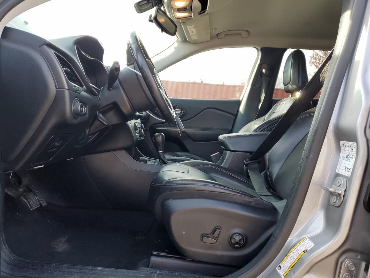 2019 Jeep Cherokee Trailhawk - Фото 7