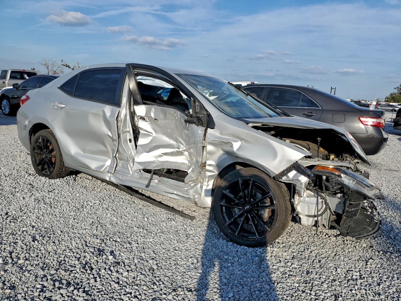 2016 Toyota Corolla L - Фото 4
