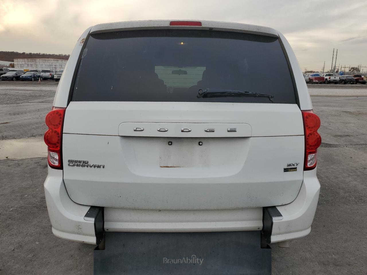 2014 Dodge Grand Caravan Sxt - Фото 6