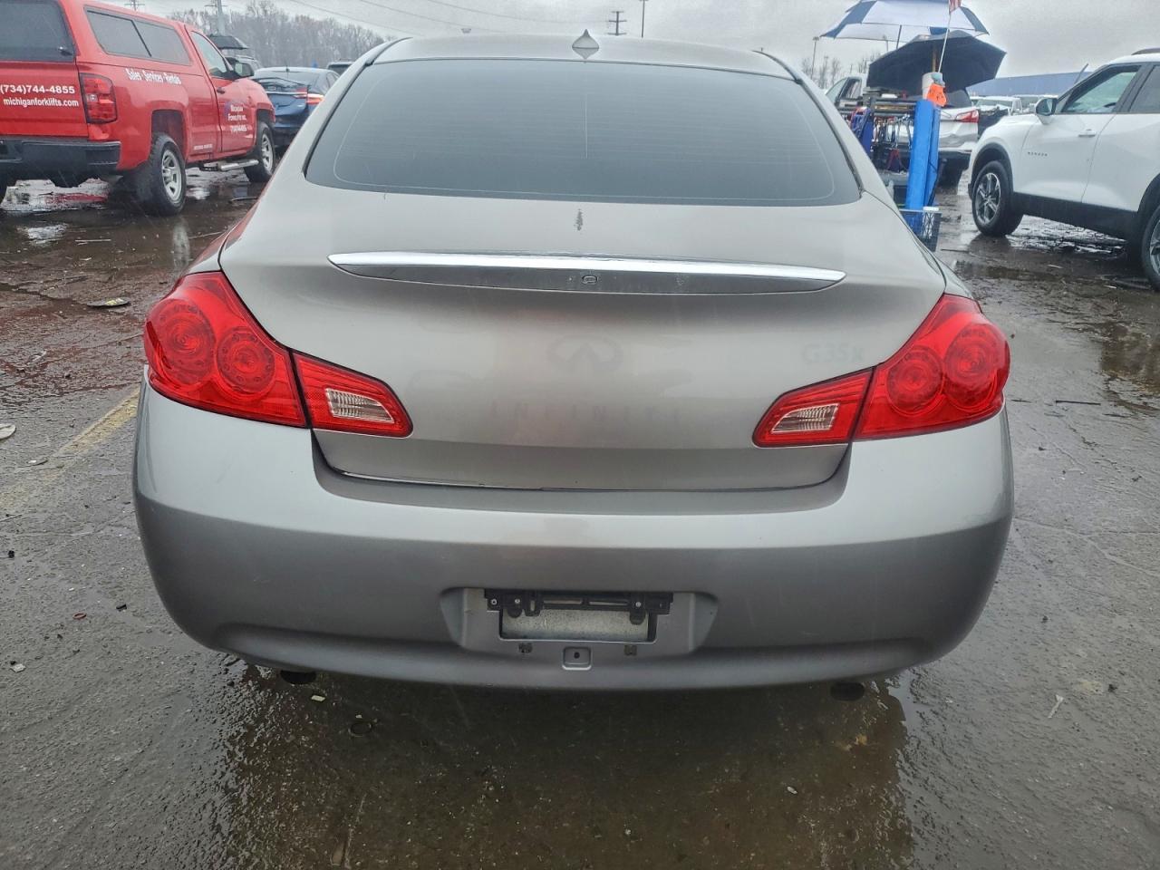 2008 Infiniti G35 - Image 6