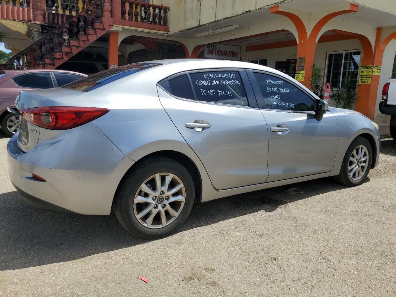 2016 Mazda 3 Sport - Image 3