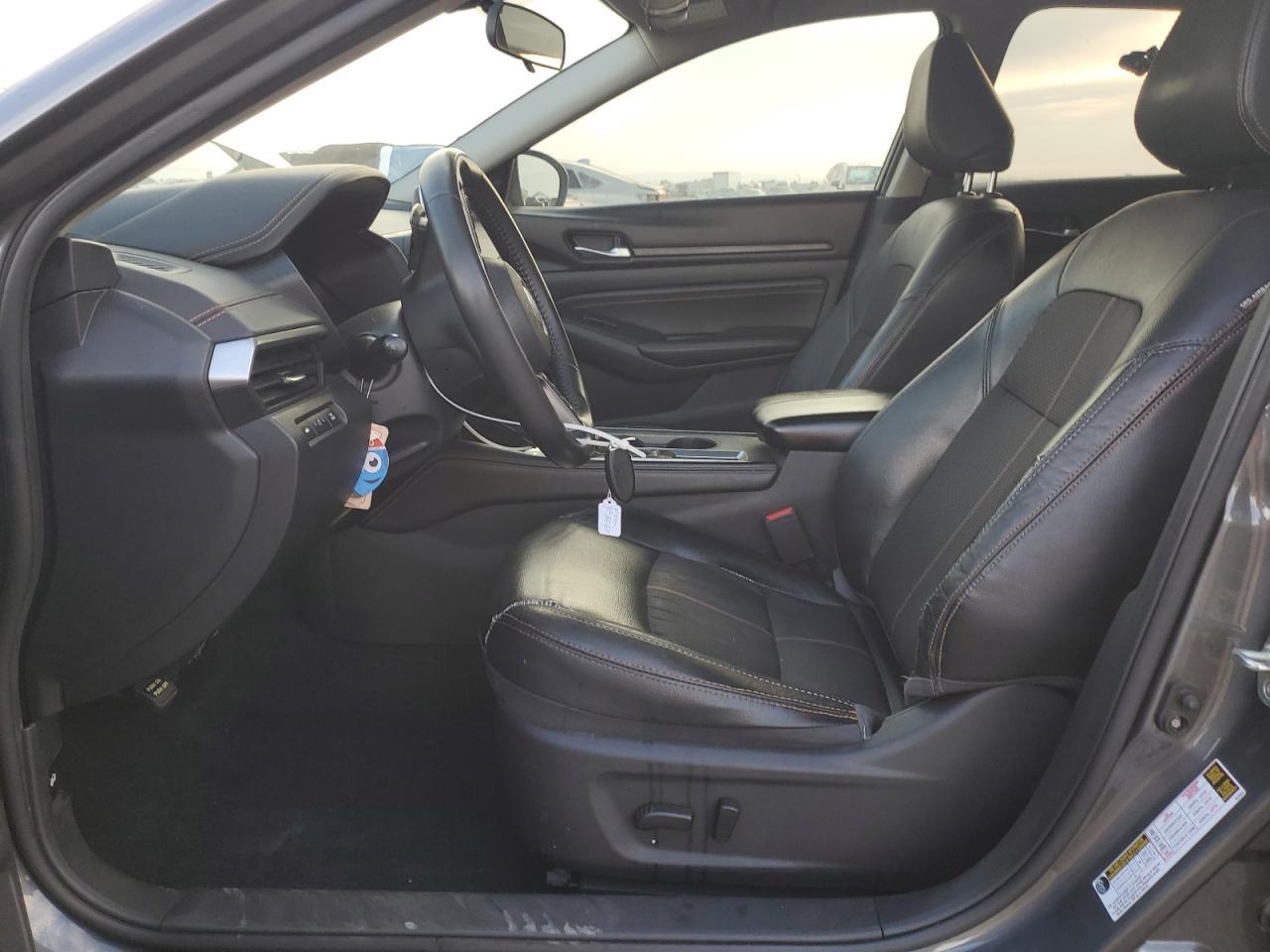 2020 Nissan Altima Sr - Image 7