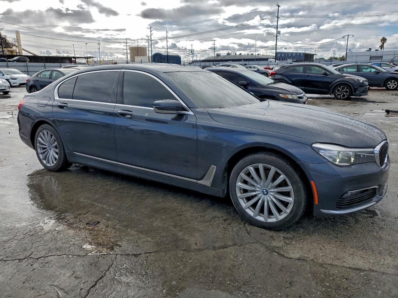 2018 BMW 740 I - Image 4