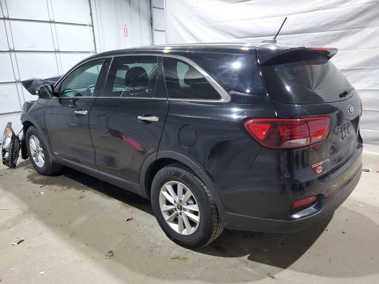 2020 Kia Sorento L - Фото 2