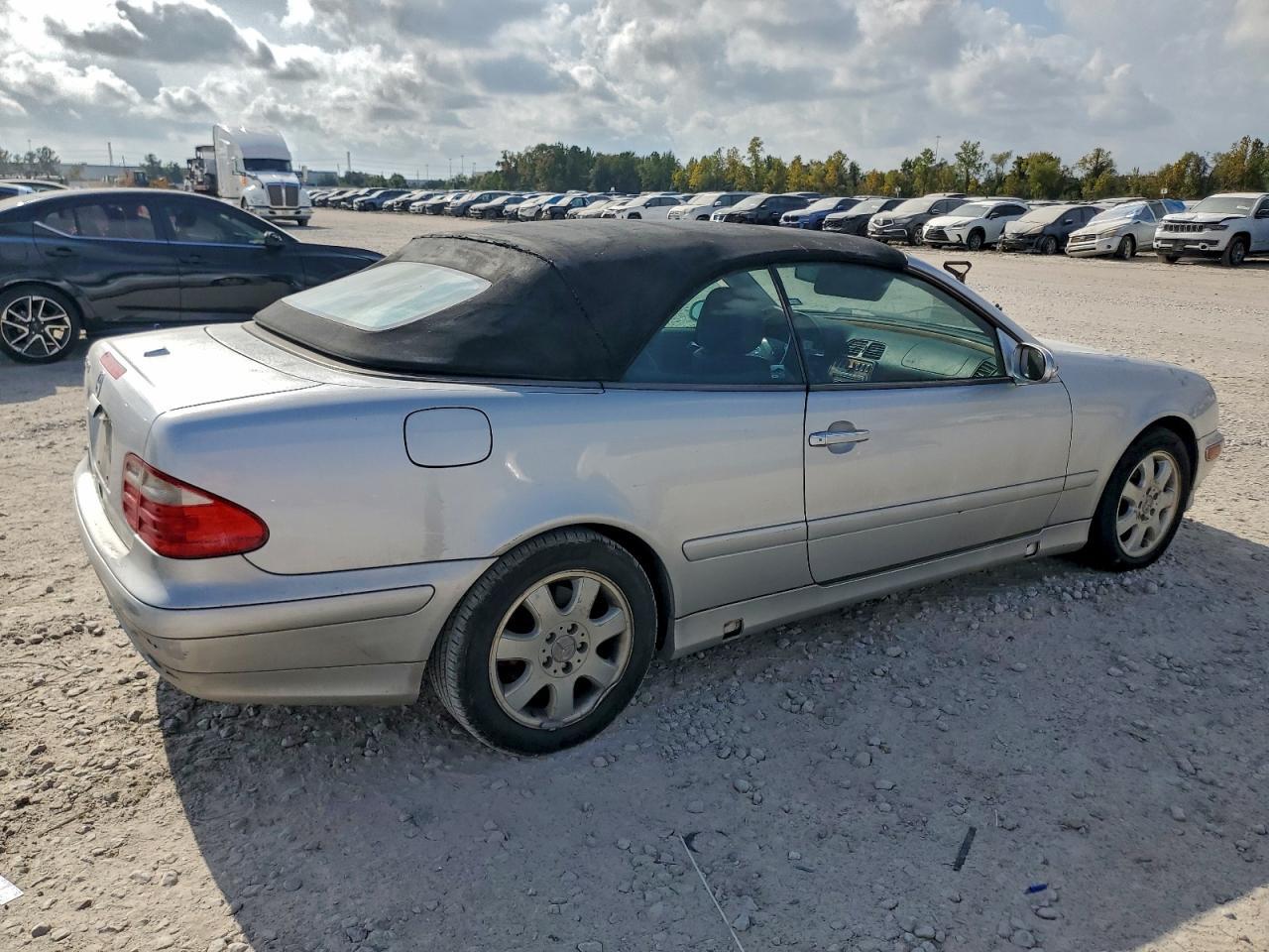 2002 Mercedes-Benz Clk 320 - Фото 3