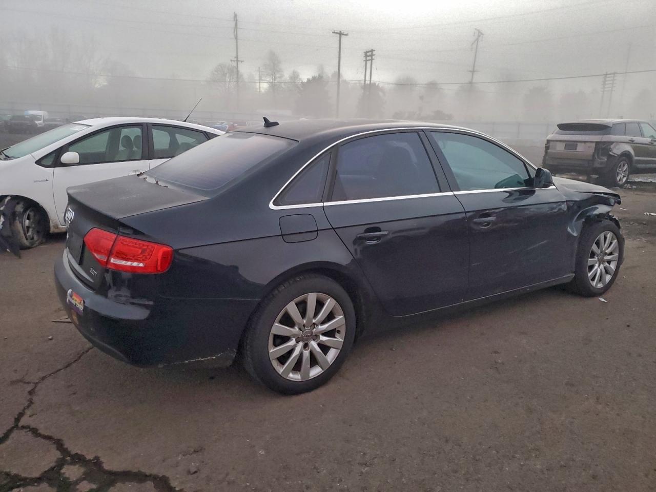 2010 Audi A4 Premium Plus - Фото 3