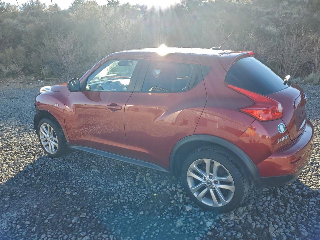 2013 Nissan Juke S - Фото 2