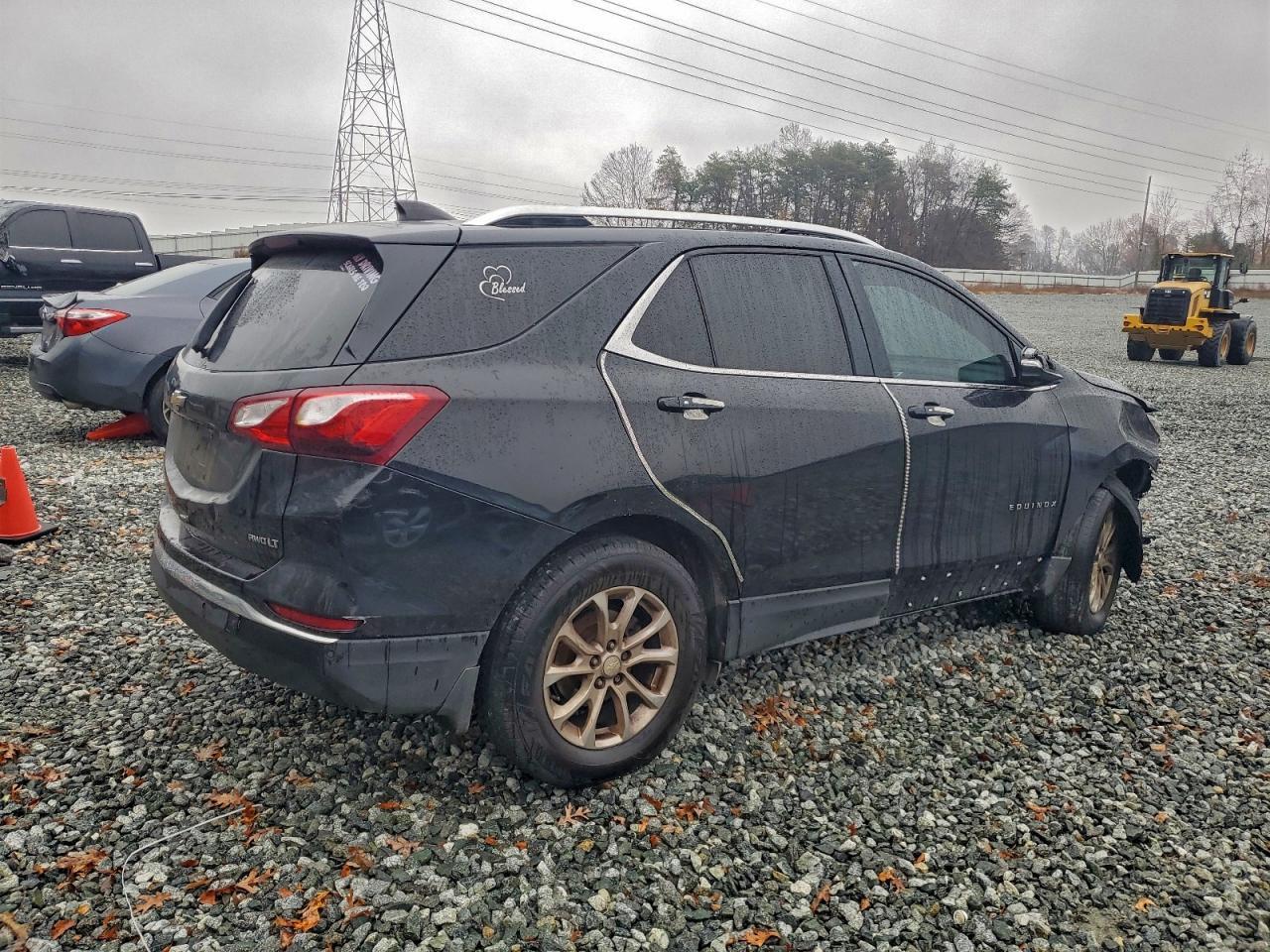 2018 Chevrolet Equinox Lt - Image 3