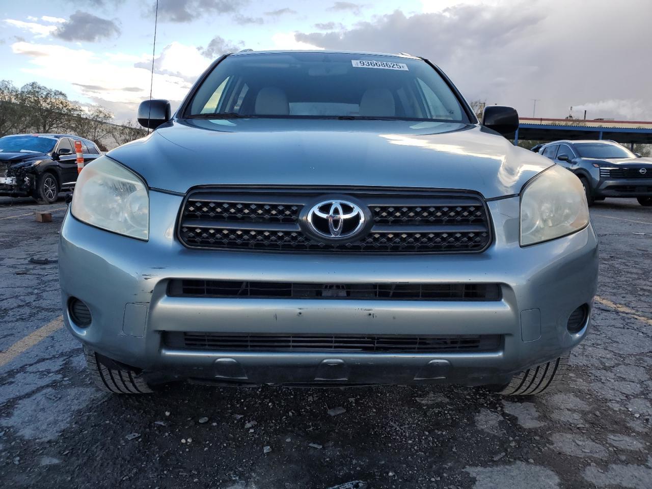2007 Toyota Rav4 - Image 5