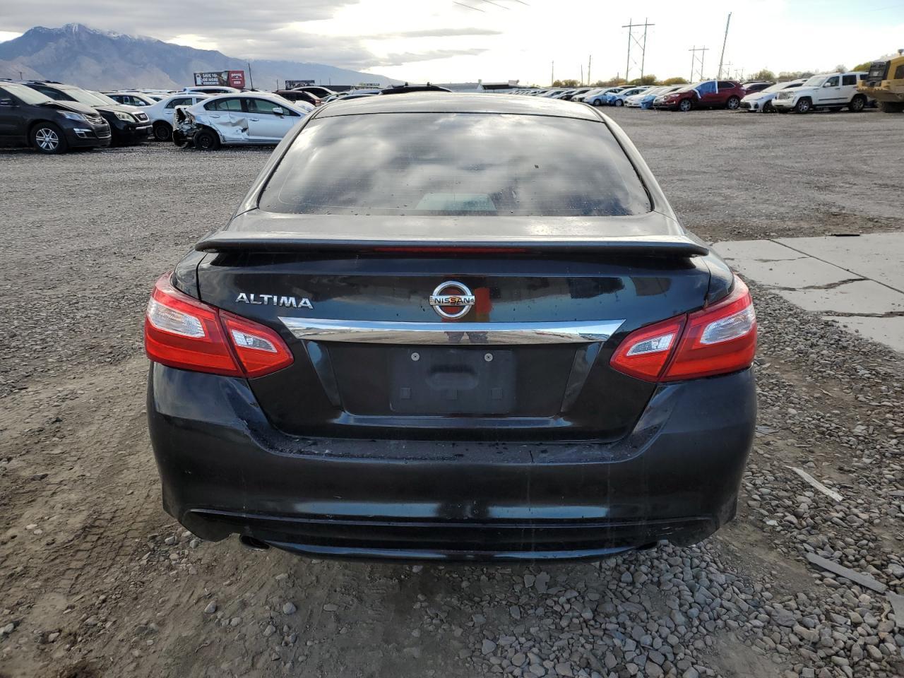 2016 Nissan Altima 2.5 S - Фото 6