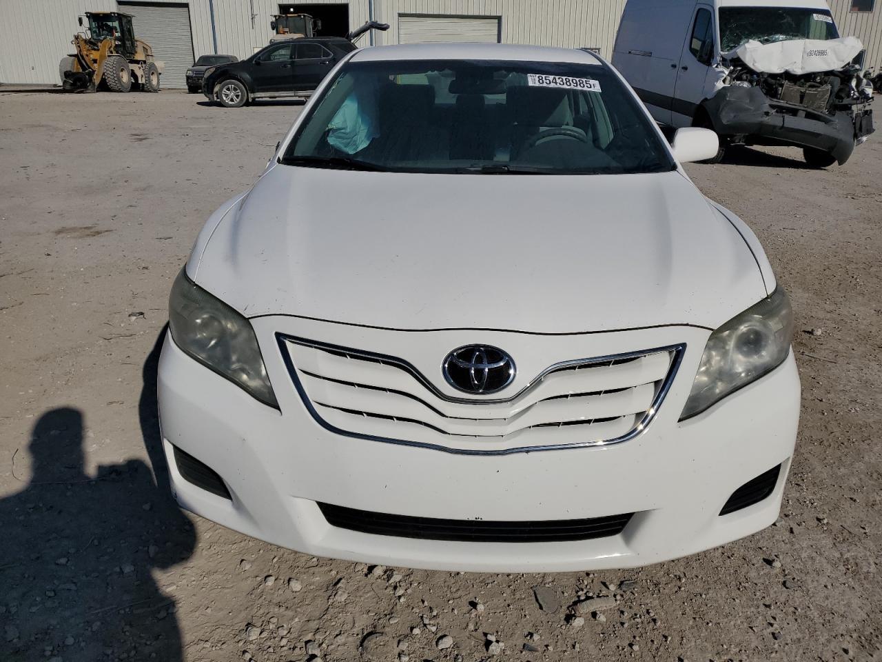 2011 Toyota Camry Base - Image 5