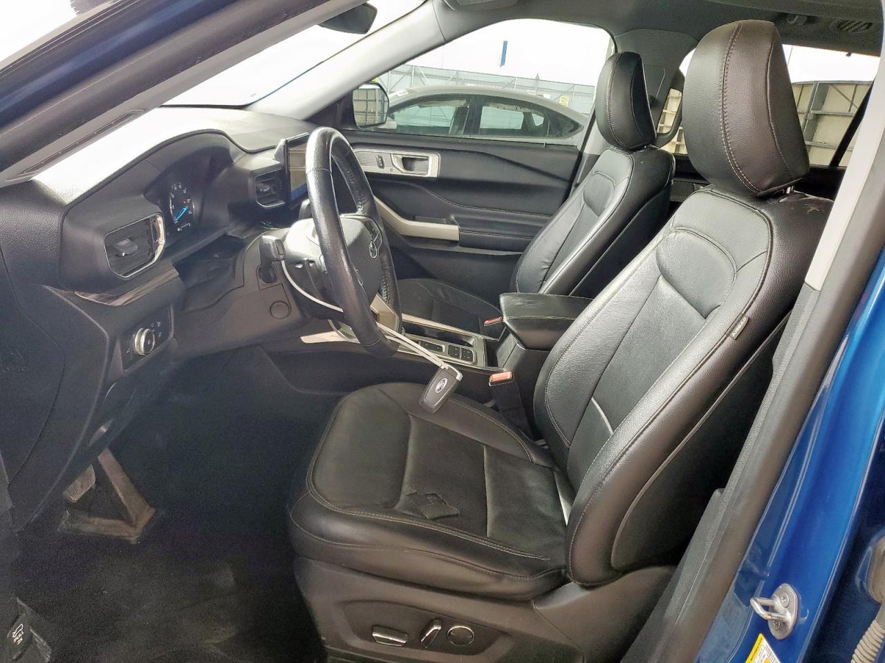 2020 Ford Explorer Limited - Image 7