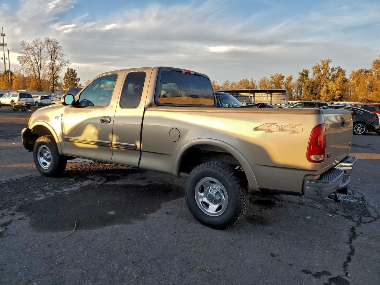 2002 Ford F150 - Фото 2