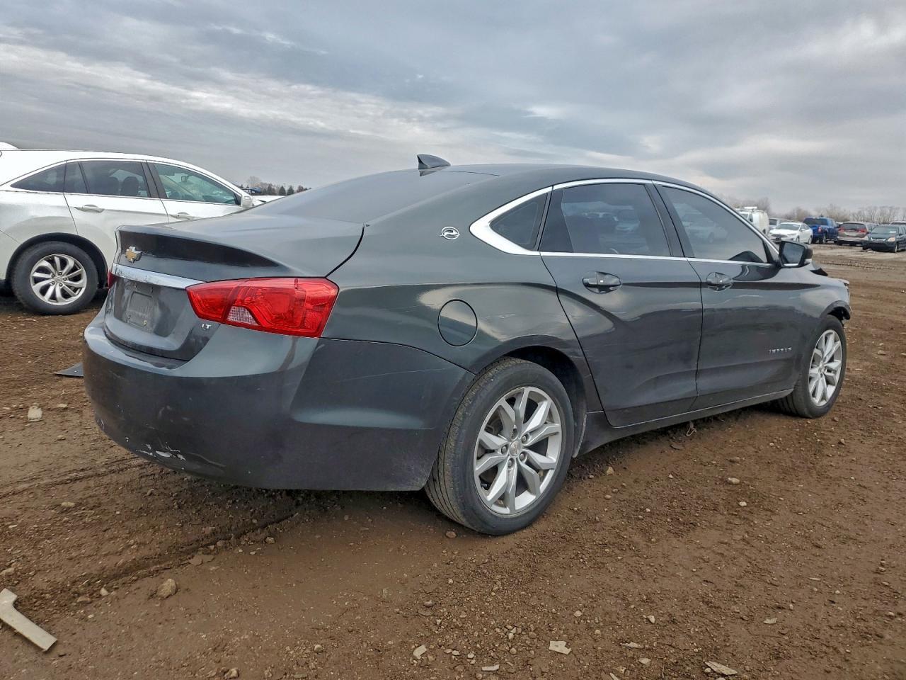 2019 Chevrolet Impala Lt - Фото 3
