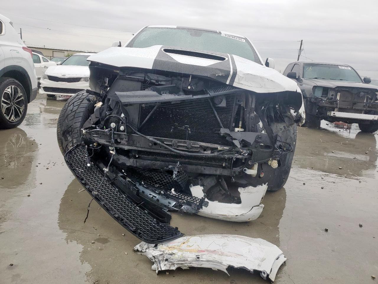 2020 Dodge Durango Srt - Image 5