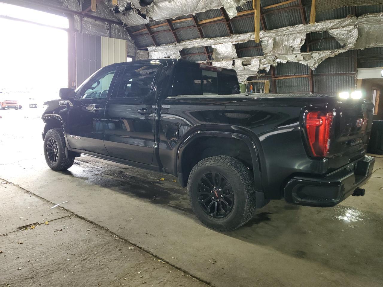 2022 GMC Sierra K1500 At4X - Фото 2