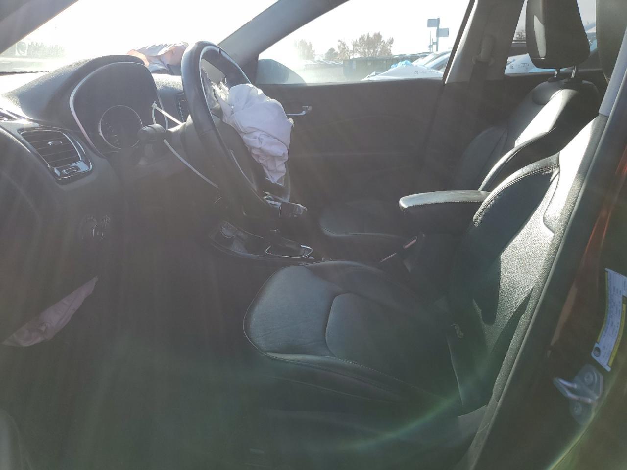 2020 Jeep Compass Limited - Image 7