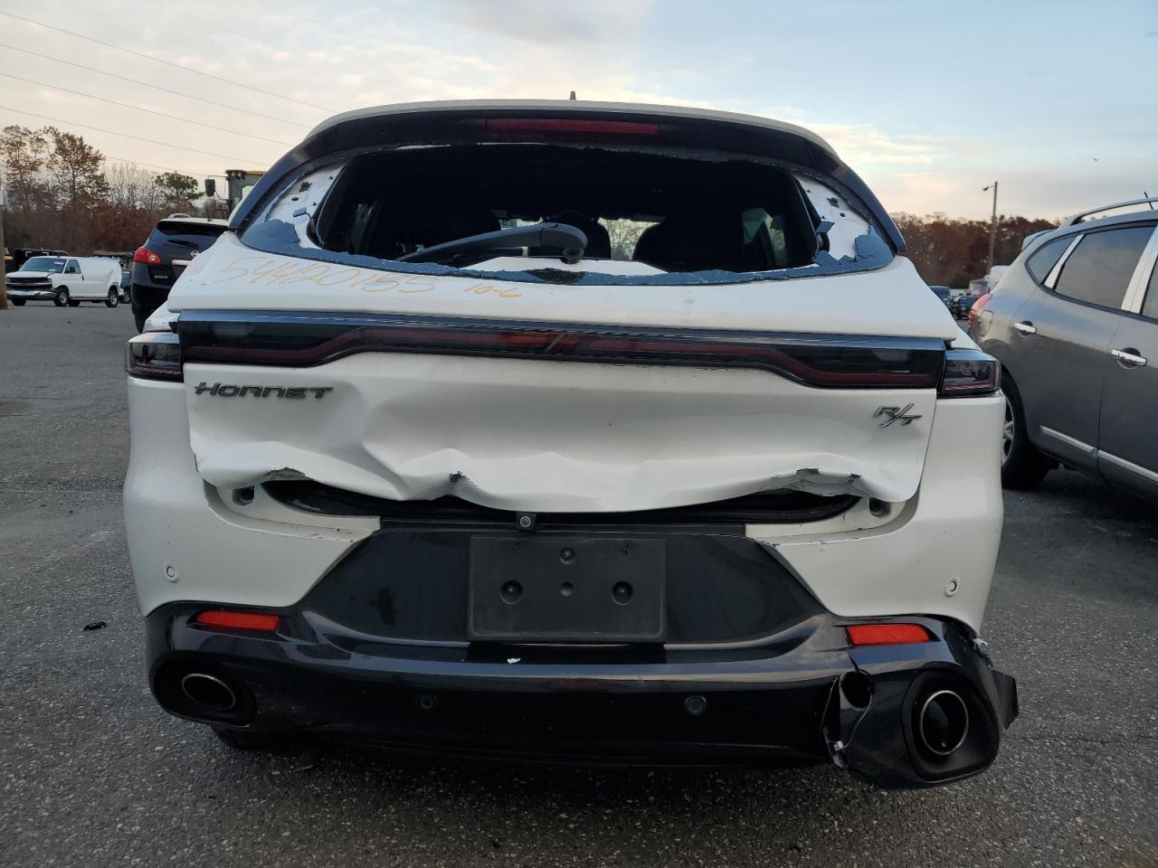 2024 Dodge Hornet R/T - Image 6