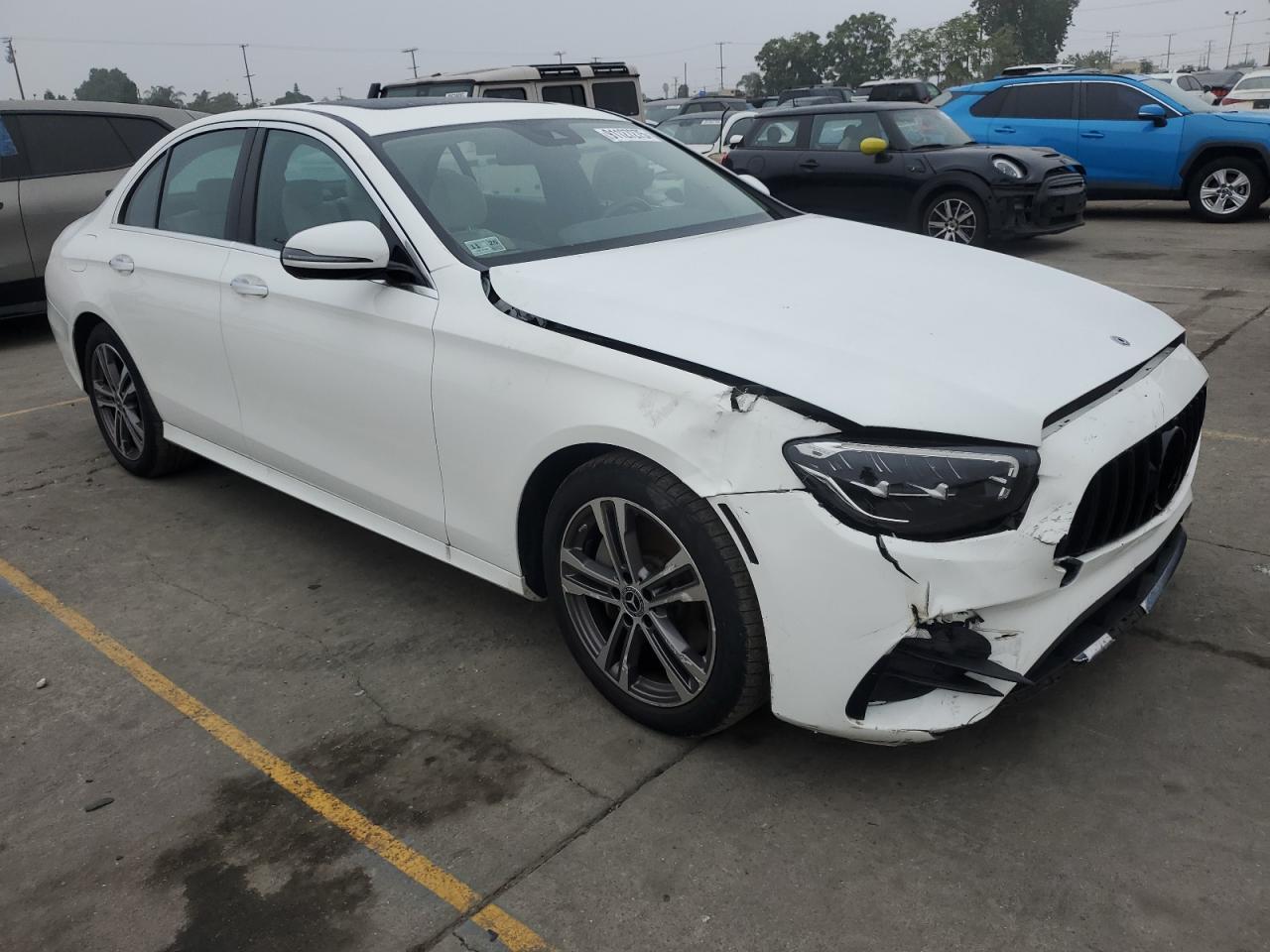 2021 Mercedes-Benz E 350 - Фото 4