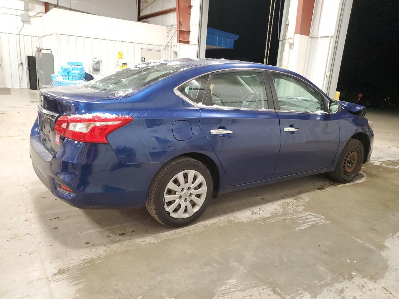 2018 Nissan Sentra S - Фото 3