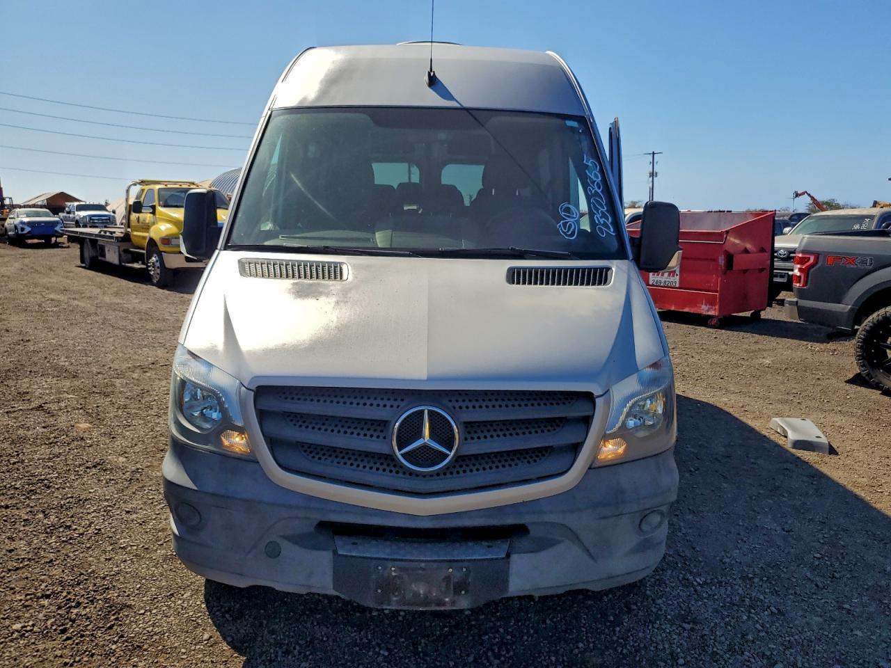 2016 Mercedes-Benz Sprinter 2500 - Фото 5