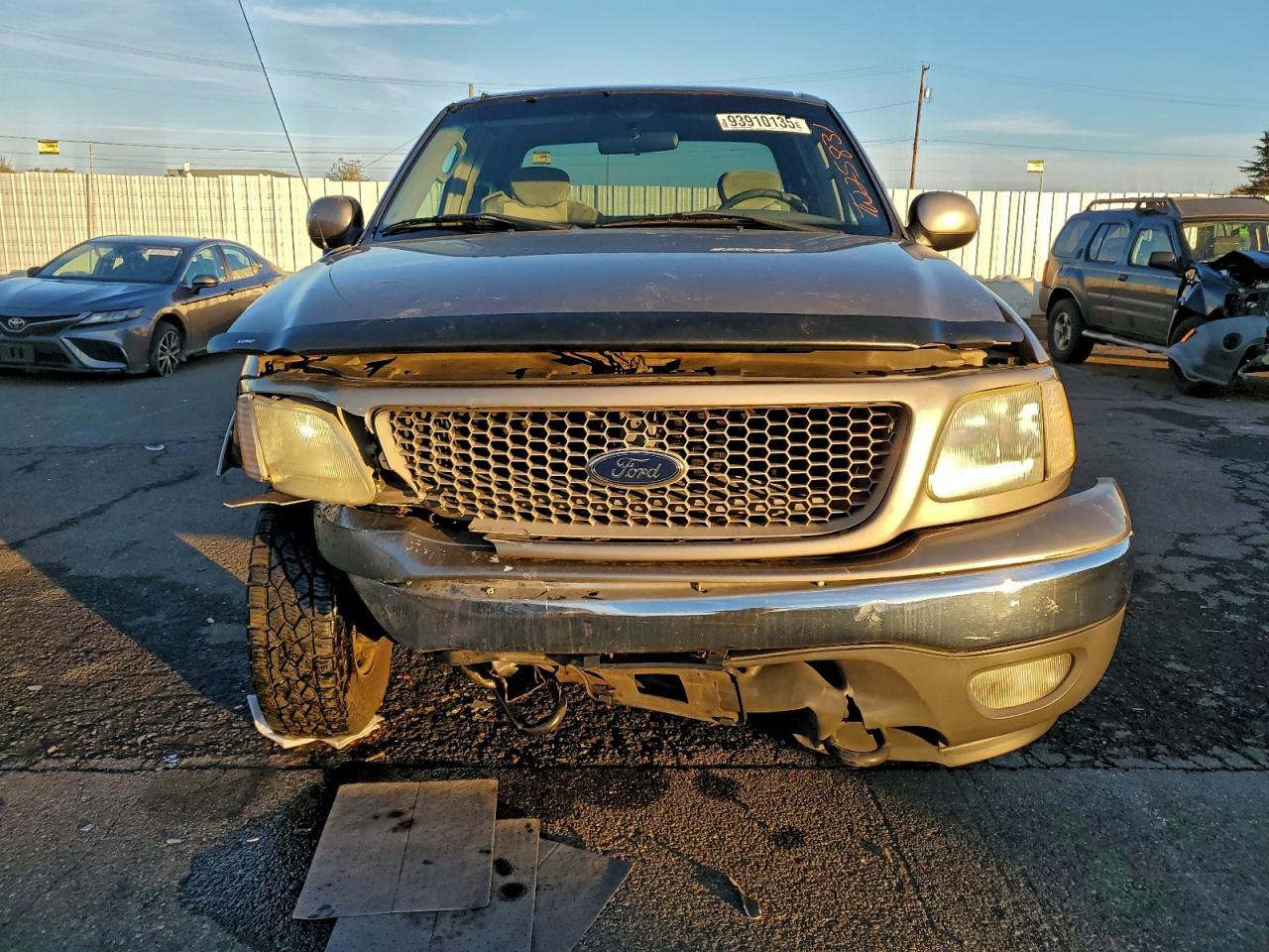 2002 Ford F150 - Фото 5