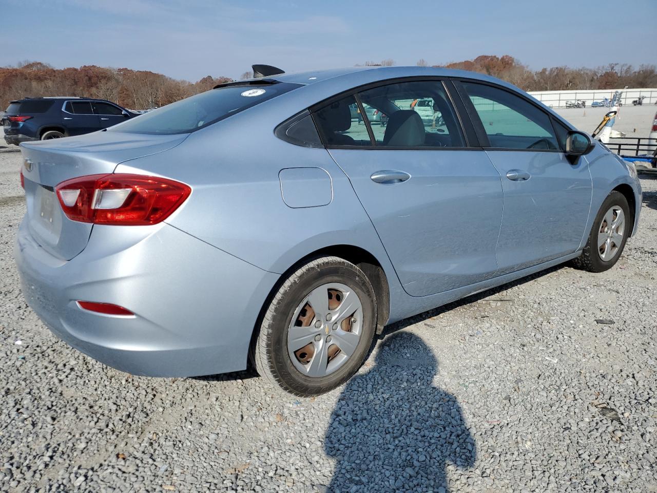 2017 Chevrolet Cruze Ls - Image 3