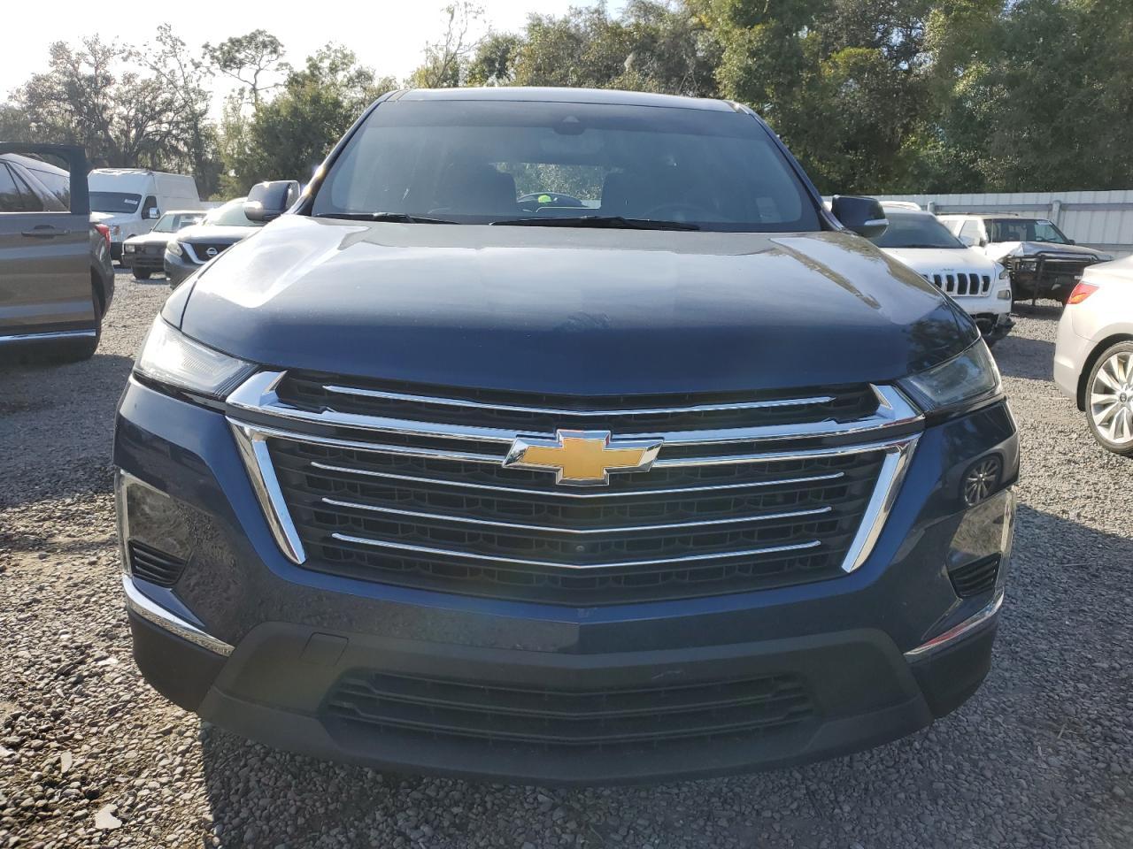 2022 Chevrolet Traverse Lt - Фото 5