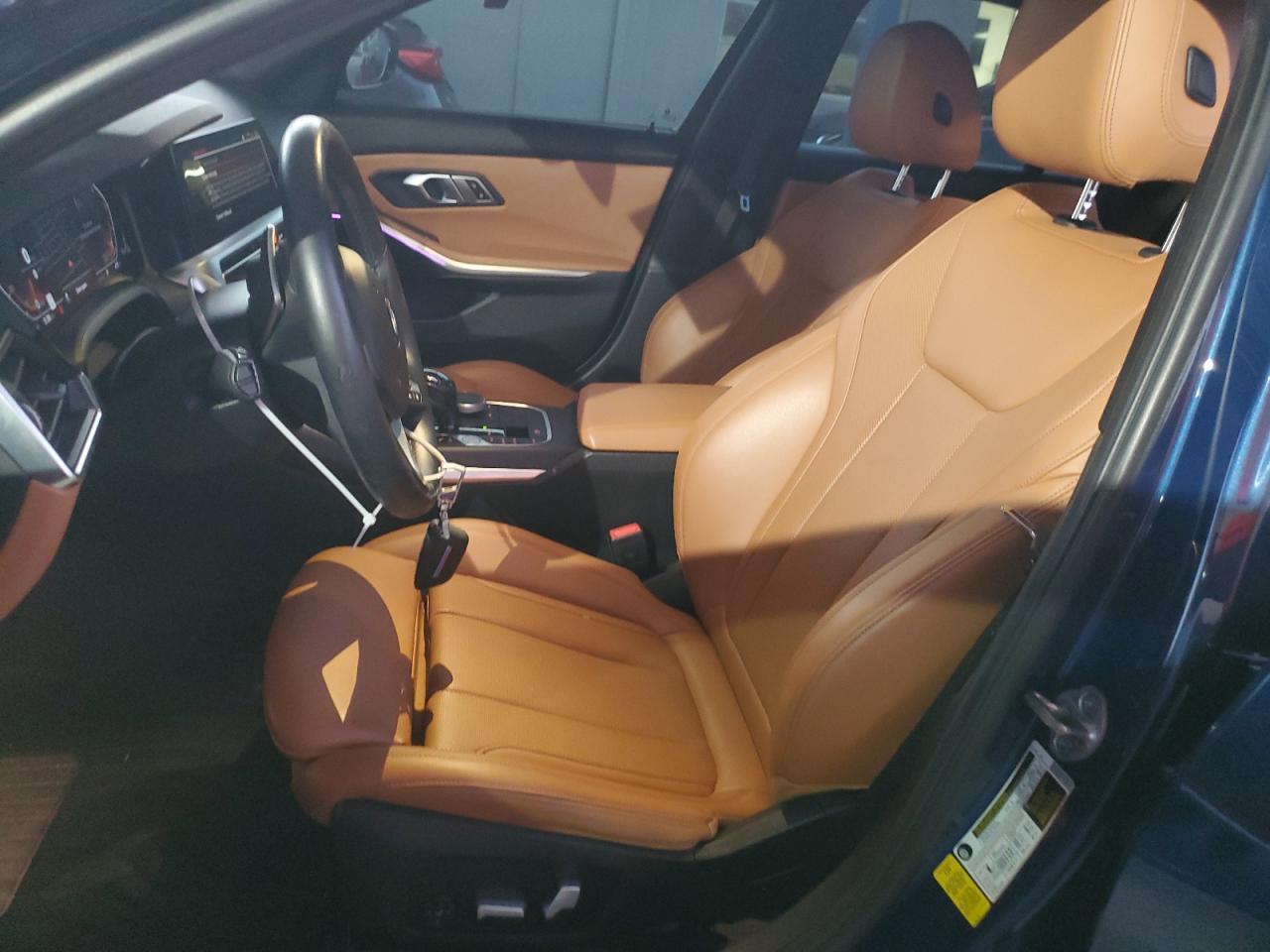 2022 BMW 330I - Image 7