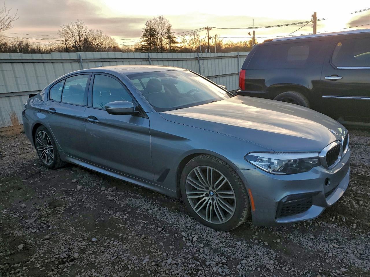 2019 BMW 540 Xi - Image 4