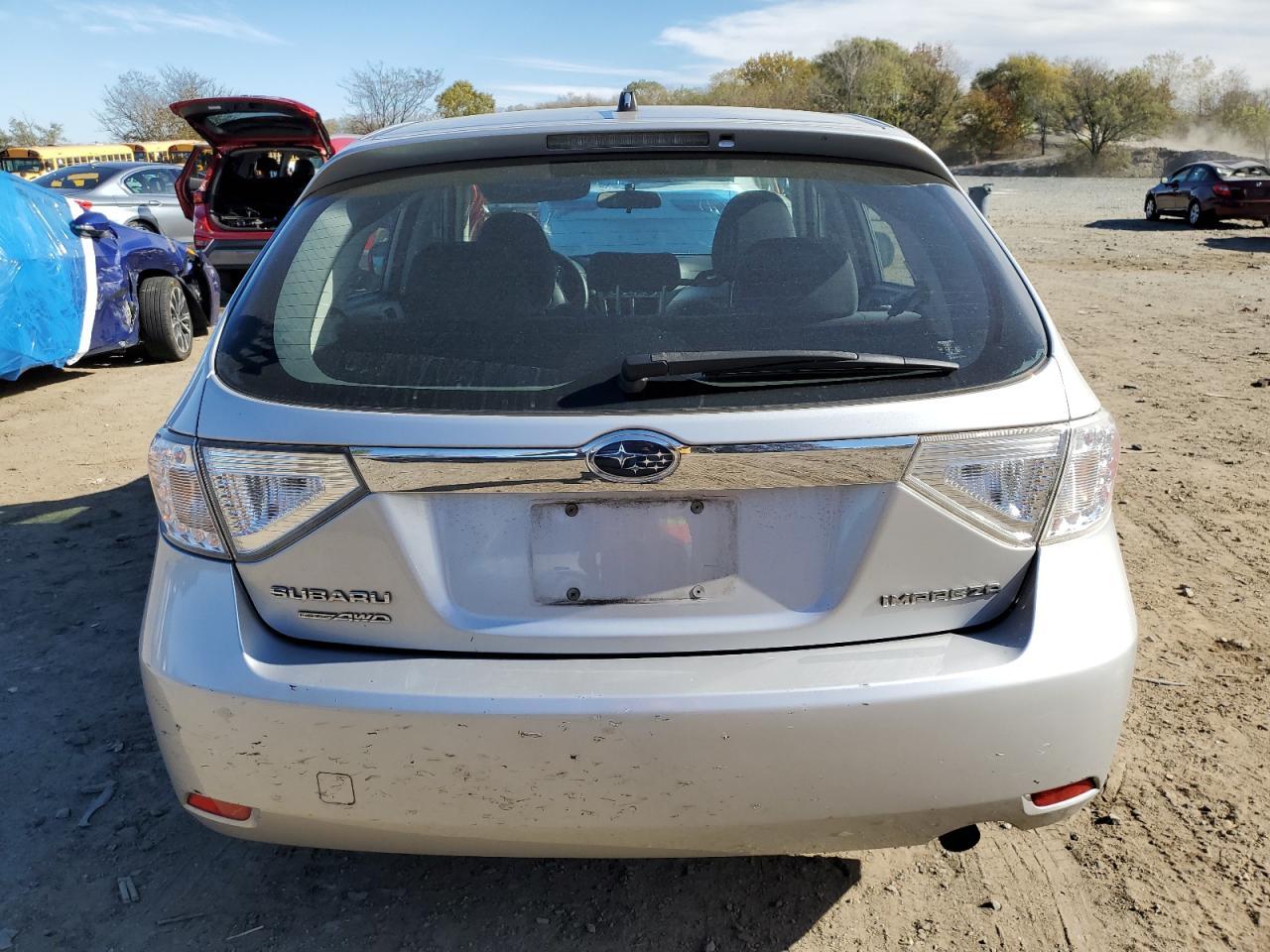 2010 Subaru Impreza 2.5I Premium - Фото 6