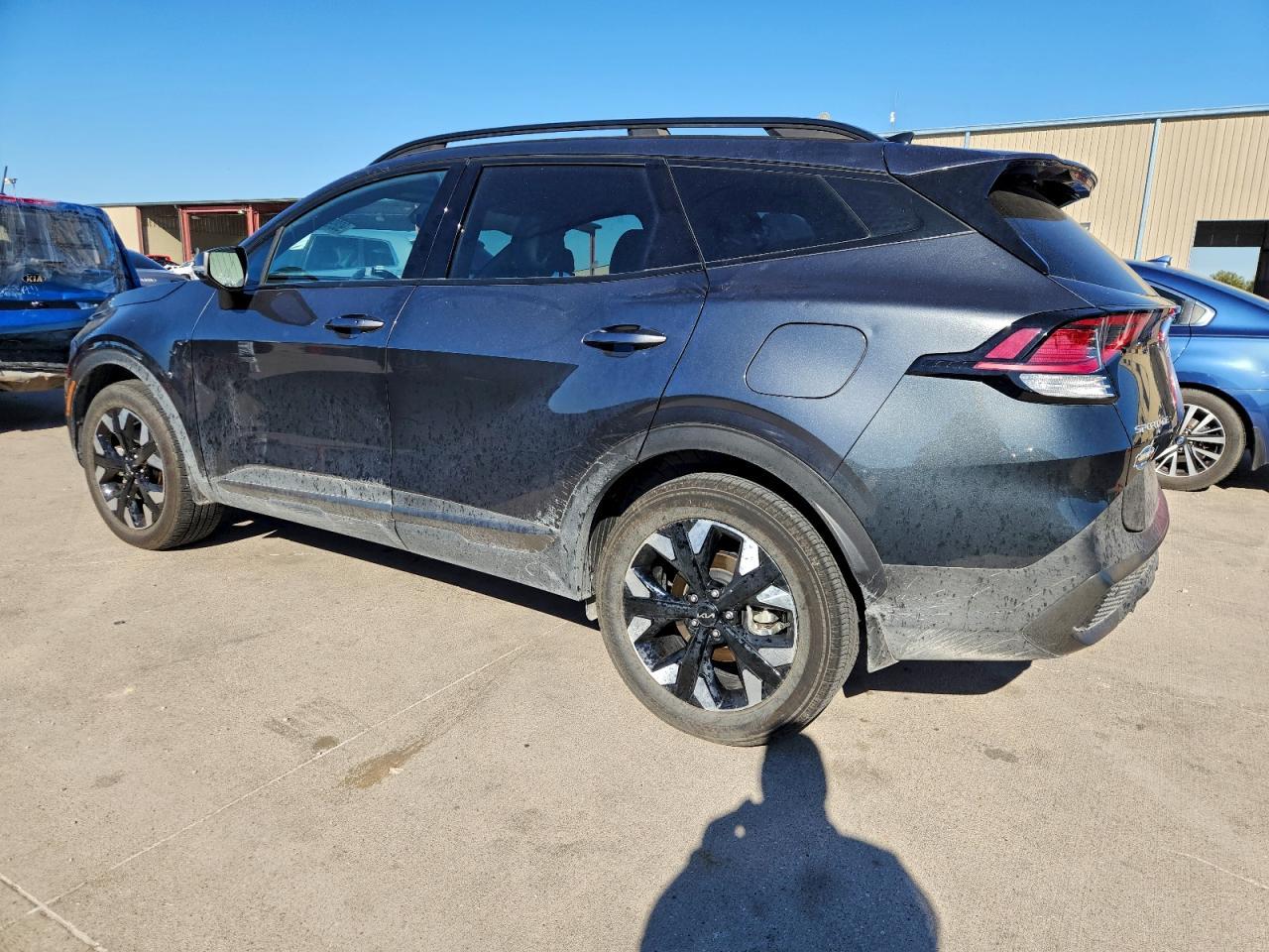 2024 Kia Sportage X Line - Image 2