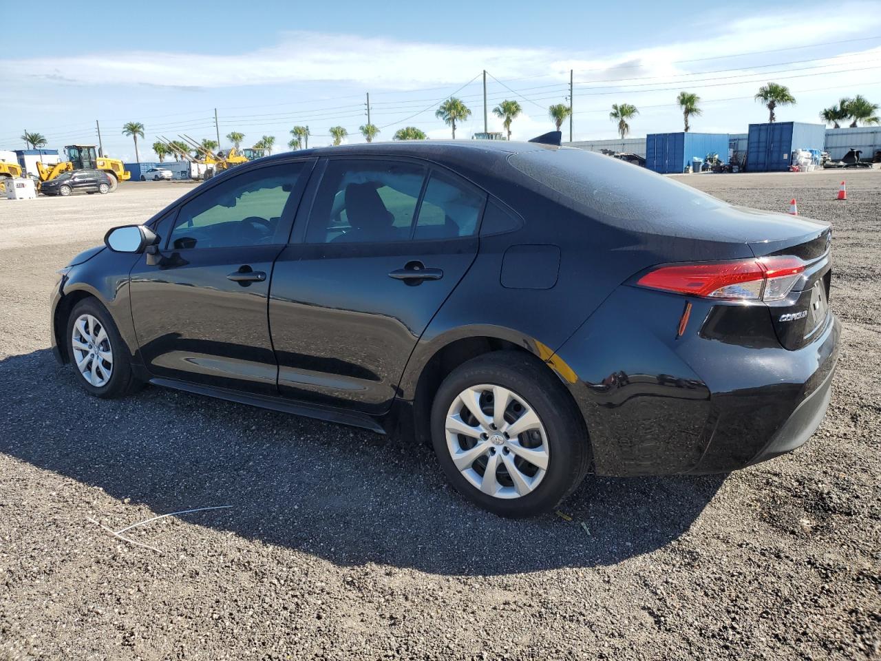 2024 Toyota Corolla Le - Фото 2