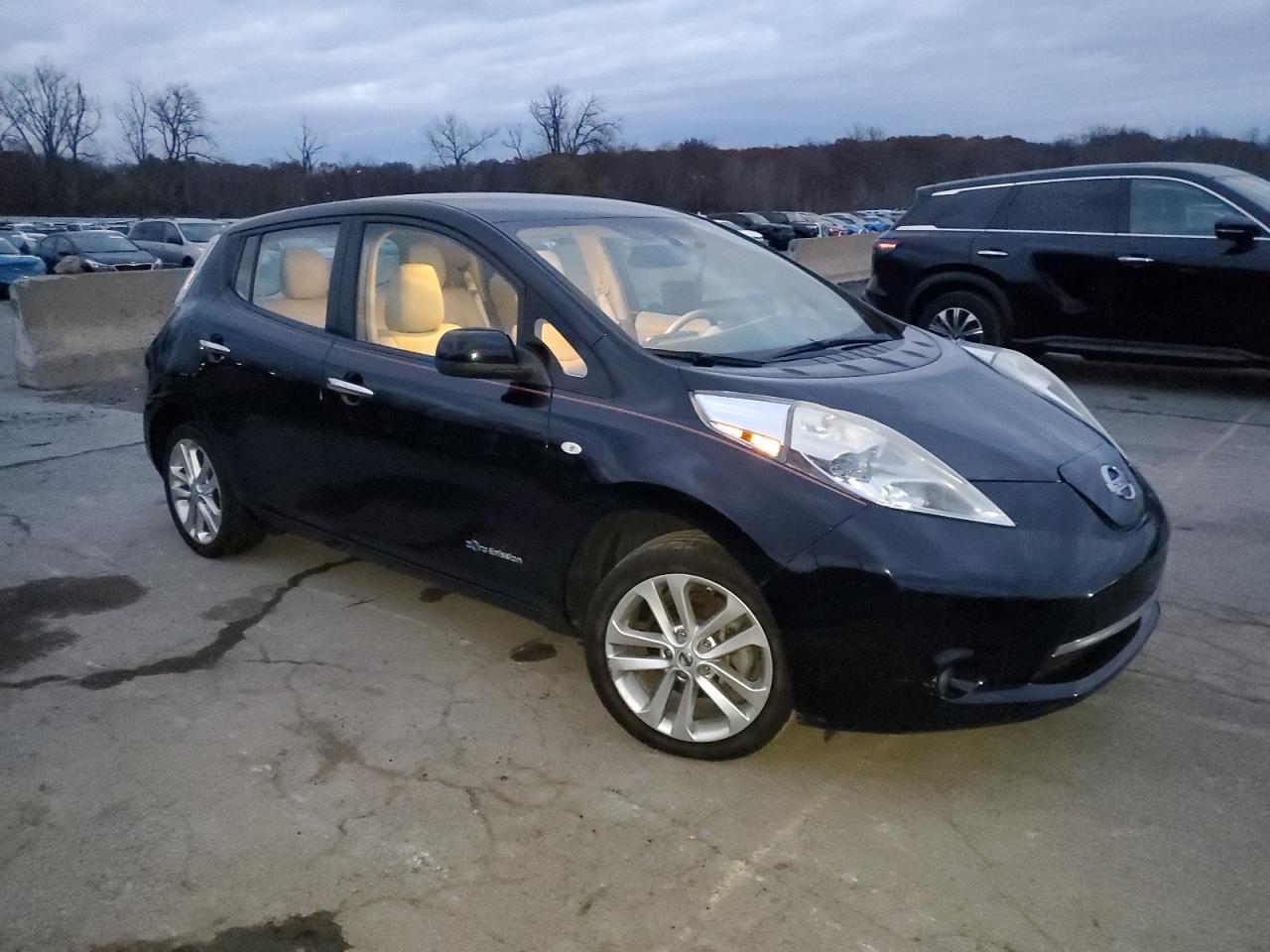 2012 Nissan Leaf Sv - Image 4