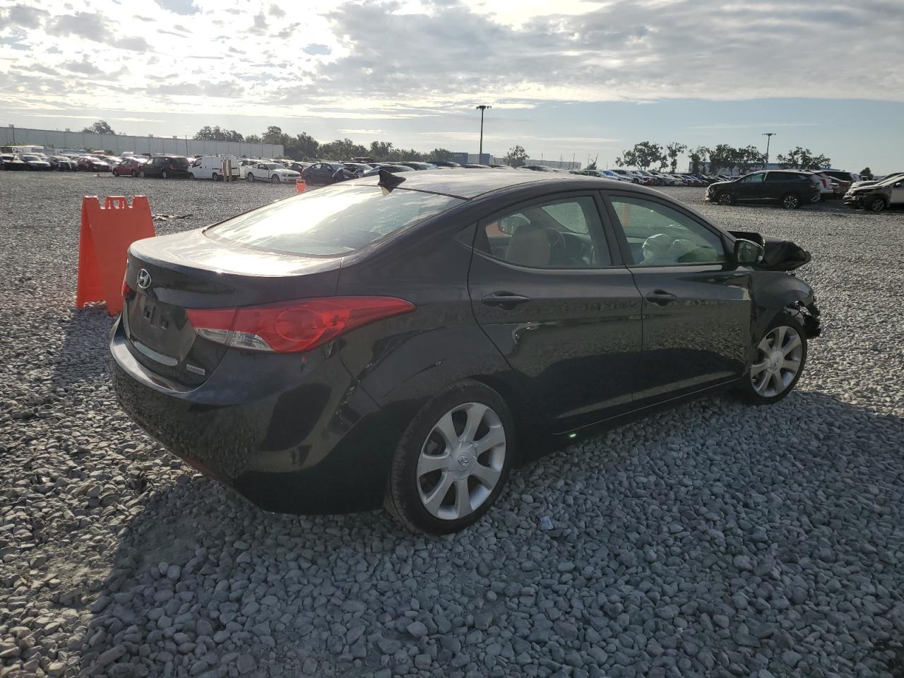 2012 Hyundai Elantra Gls - Фото 3