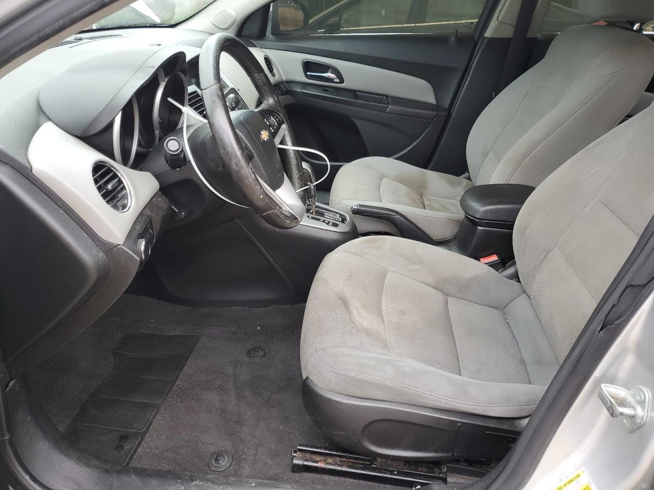 2013 Chev Cruze Lt - Image 7