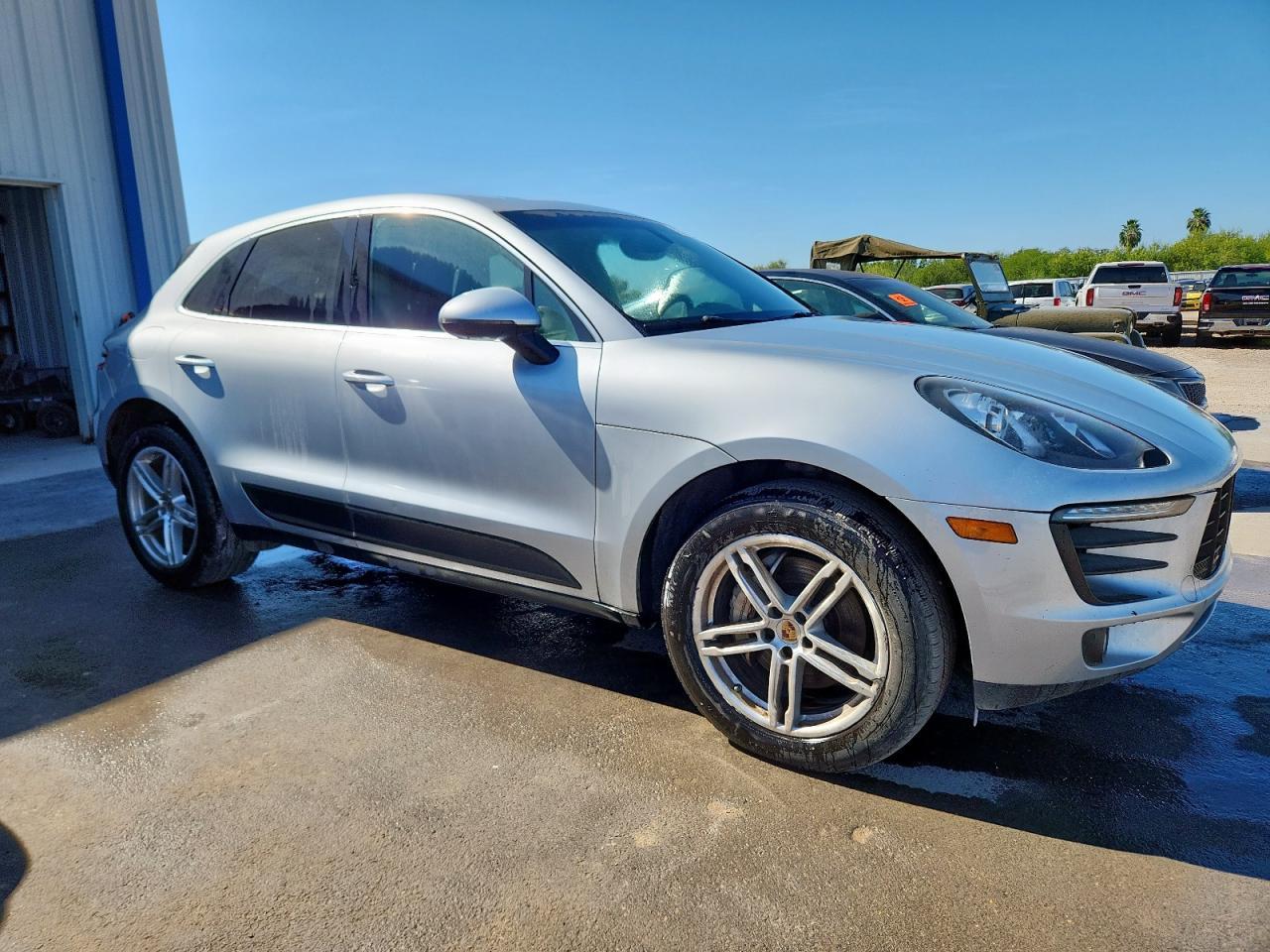 2015 Porsche Macan S - Image 4