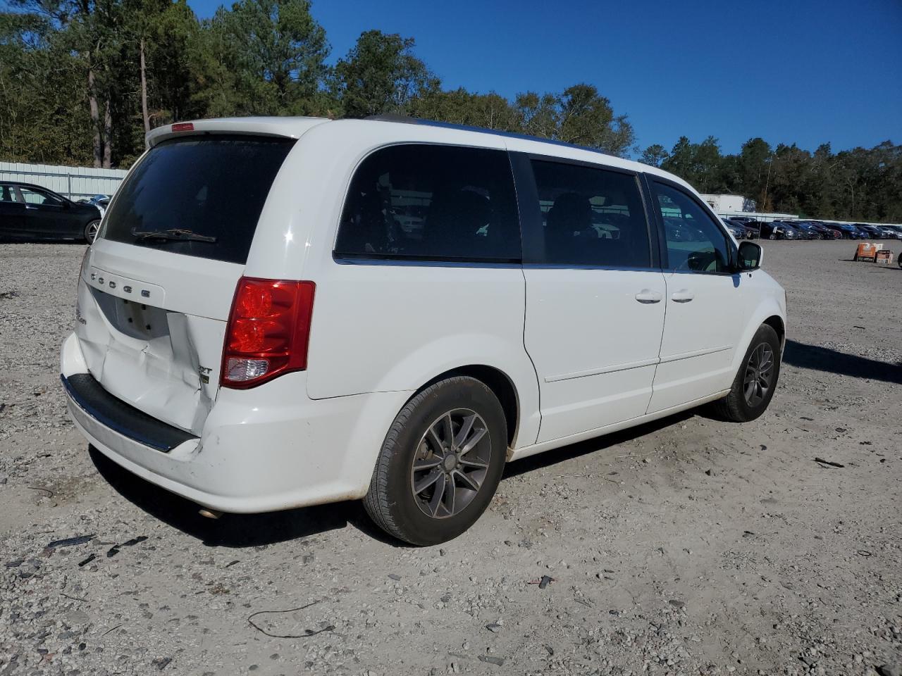 2017 Dodge Grand Caravan Sxt - Фото 3