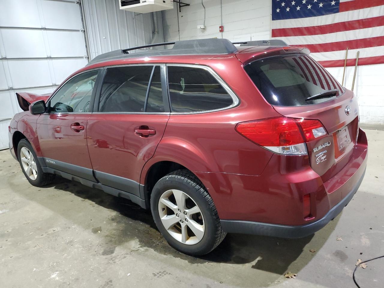 2013 Subaru Outback 2.5I Premium - Фото 2