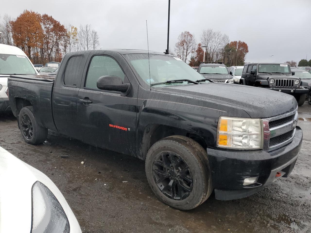 2008 Chevrolet Silverado K1500 - Фото 4
