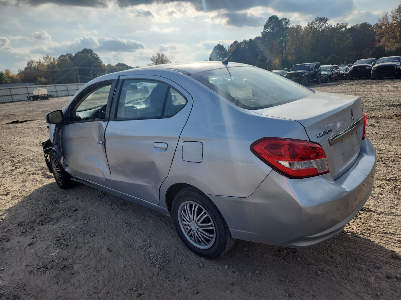 2019 Mitsubishi Mirage G4 Es - Фото 2