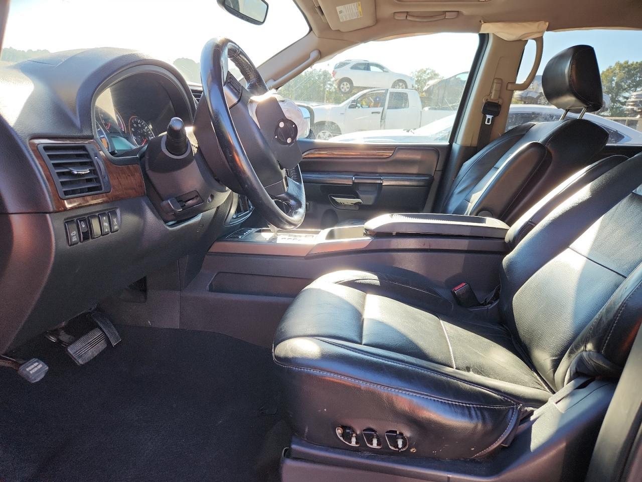 2010 Nissan Armada Platinum - Image 7