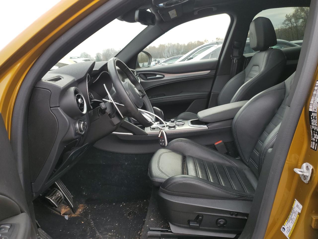 2023 Alfa Romeo Stelvio Ti - Фото 7