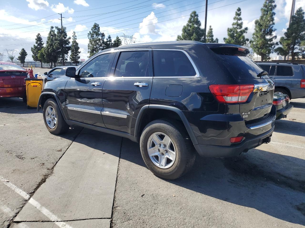 2012 Jeep Grand Cherokee Overland - Фото 2