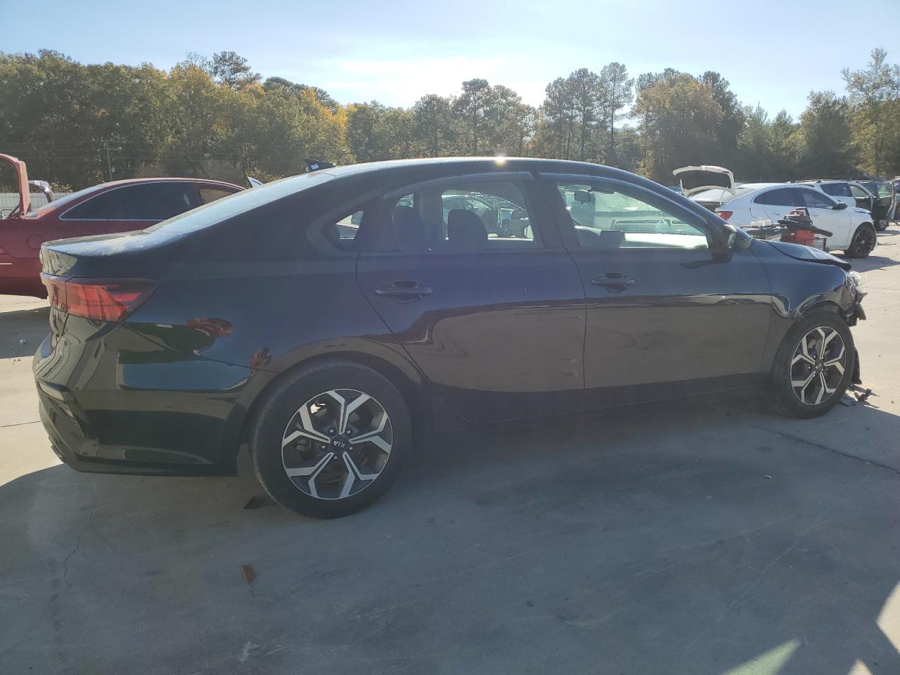 2021 Kia Forte Fe - Image 3