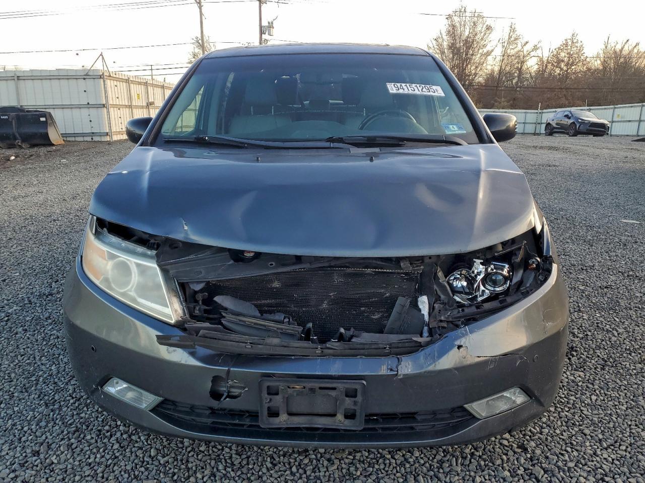 2011 Honda Odyssey Touring - Фото 5