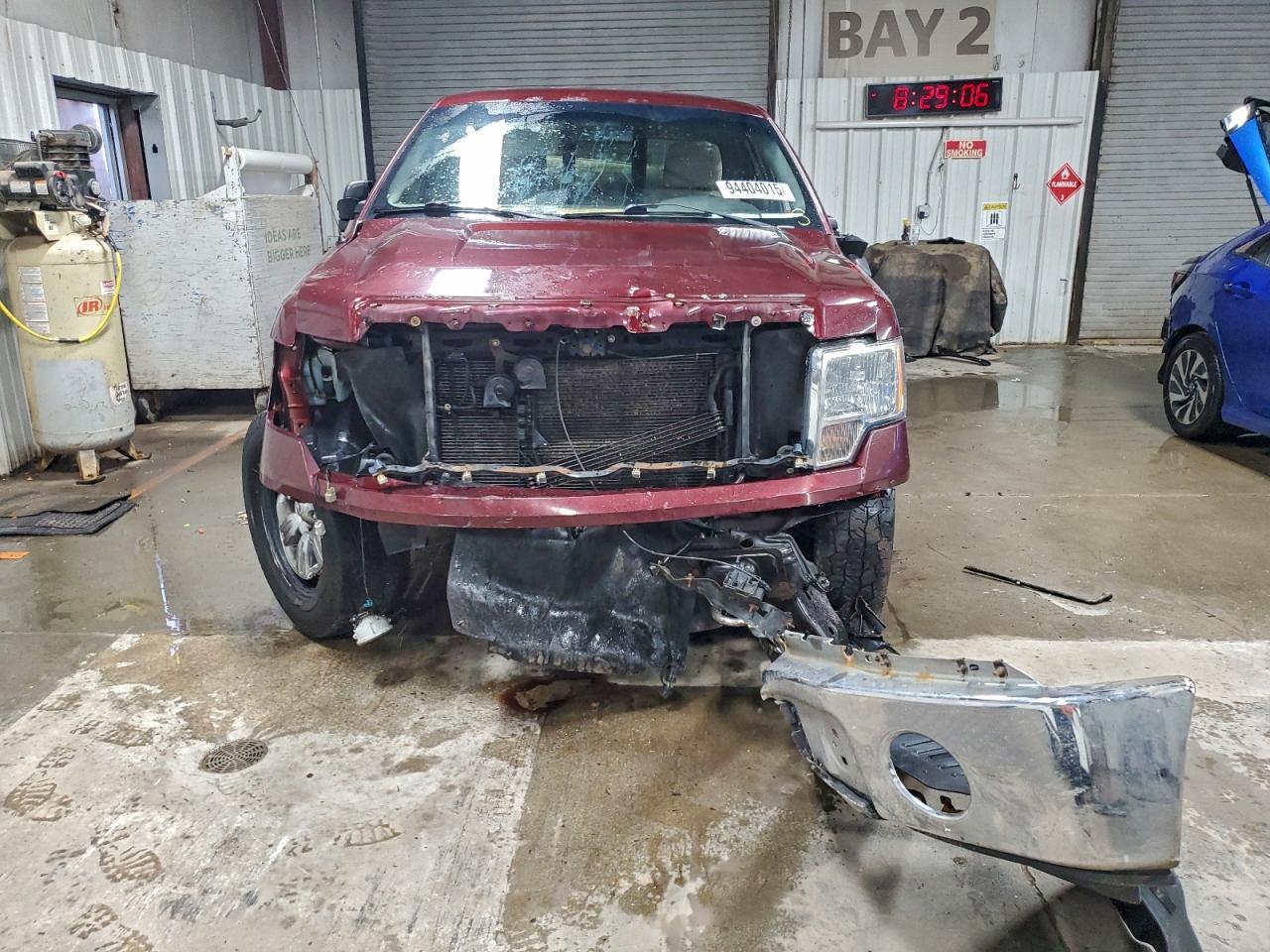 2010 Ford F150 Super Cab - Фото 5