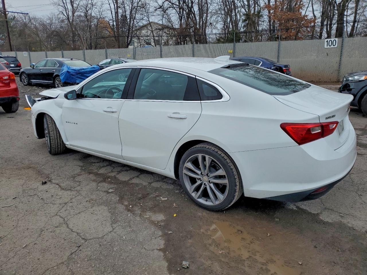 2023 Chevrolet Malibu Lt - Image 2