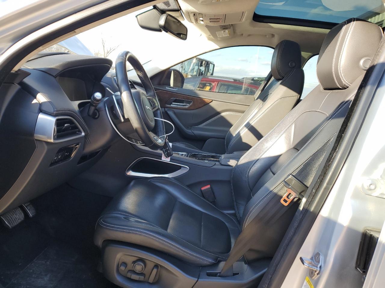 2017 Jaguar F-Pace S - Фото 7